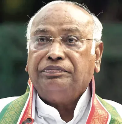 no bigger issue than unemployment  kharge