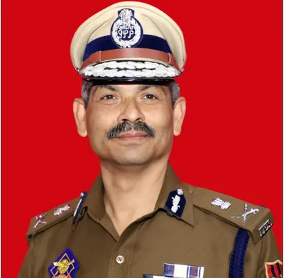 dgp concerned over officers’ ‘late sittings’ in phq