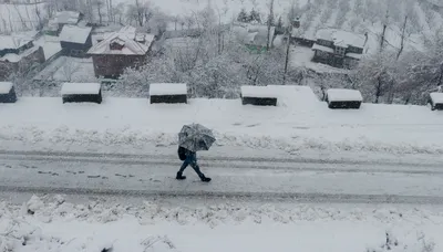 rains  snow in j k  met forecasts another wet spell from march 22 24