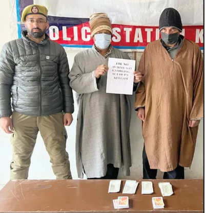 police arrest 2 gamblers in kulgam