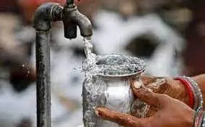 water woes   bandipora village residents protest non availability of drinking water