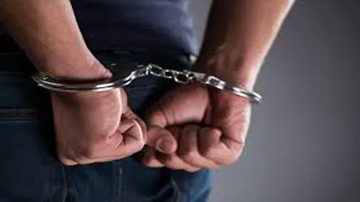 gang of burglars busted in kishtwar  3 arrested