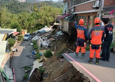 nine dead  over 800 injured  100 trapped in 7 4 magnitude earthquake in taiwan