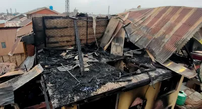 4 houses gutted in dalal mohalla blaze