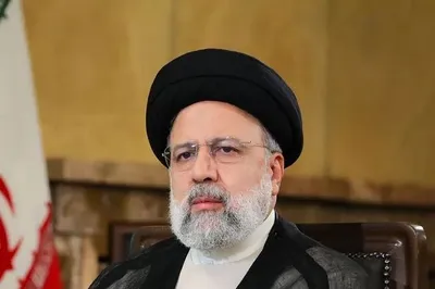 president raisi s instagram post urges iranians to pray for him after helicopter crash