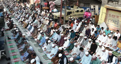 khoje digar offered with religious fervour at naqashband sahib  ra  shrine