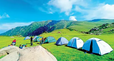 ladu ladoora to vij top emerges as favourite spot for trekkers