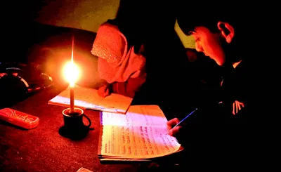 unscheduled power cuts trigger outrage among consumers in srinagar