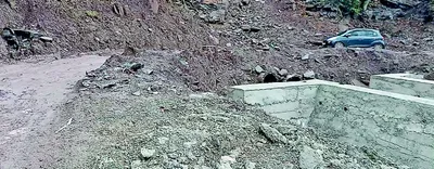 chatyari bagla road upgradation   rajouri villagers irked over slow pace of work