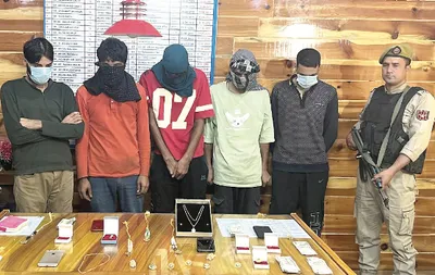 police crack multiple theft cases in anantnag  5 arrested