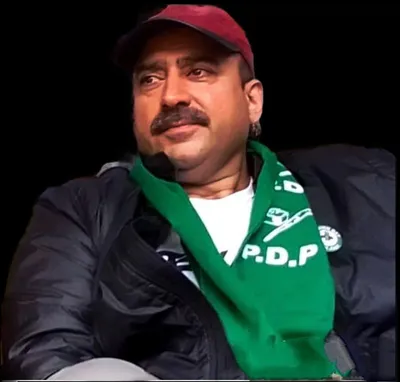 former state secretary   spokesperson rouf bhat resigns from pdp