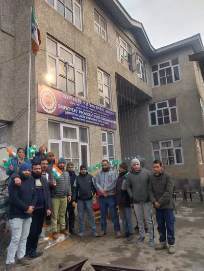 republic day marked with patriotic fervour at epfo office in kashmir