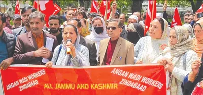 workers stage protest to seek resolution of demands