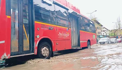 amid dilapidated roads  sscl to ply 25 new e buses in srinagar