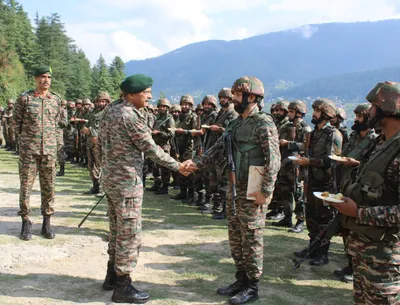 northern commander reviews chenab valley ops