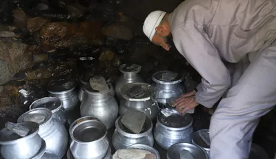 this baramulla village doesn t refrigerators to keep dairy products fresh and cold