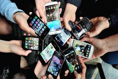 centre slashes import duty on mobile phone parts to 10 