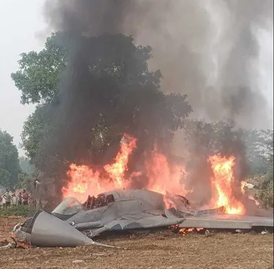 uttar pradesh  mig 29 fighter jet crashes near agra  pilot ejects to safety