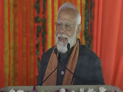 in srinagar  pm modi launches rs 5 000 crore project for jammu and kashmir s agri economy