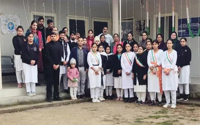 government deptts  educational institutions in jammu celebrate republic day