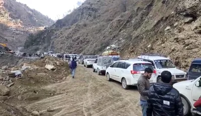 traffic restored on kashmir highway after repair work