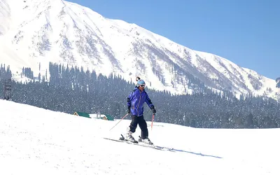 gulmarg gears up for 4th edition of khelo india winter games