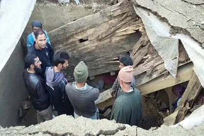 weather fury   woman dies in house collapse in udhampur