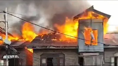 fire damages 3 residential houses in srinagar’s noorbagh