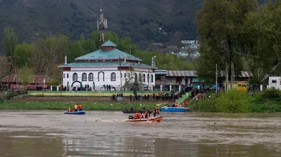 srinagar boat capsize tragedy is heart wrenching  altaf bukhari