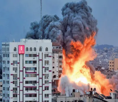 israeli airstrikes hit central beirut