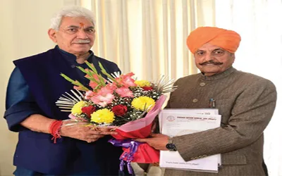 gulchain singh charak calls on lg sinha