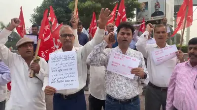 cpi m  holds protest to demand restoration of jk s statehood  darbar move