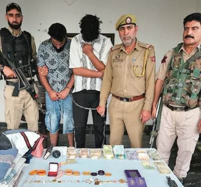 2 held with stolen items in ganderbal  police