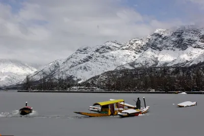 night temp rises amid forecast for snow  rains in kashmir