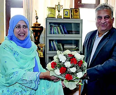 principal of islamia college srinagar assumes charge