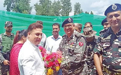 crpf to provide sewing machines  other help to people on r day