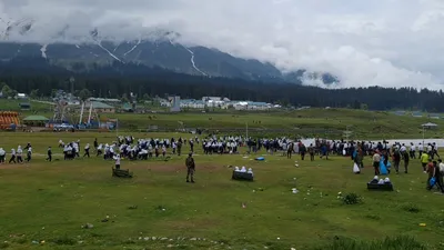 forest department holds cleanliness drive on world environment day in gulmarg