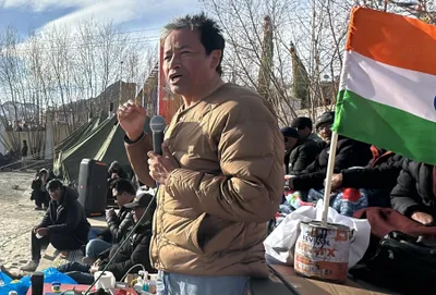 activist sonam wangchuk withdraws  pashmina march’ in leh