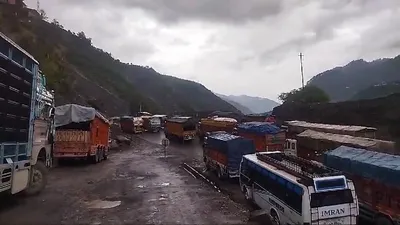 srinagar jammu highway  other major roads closed amid inclement weather