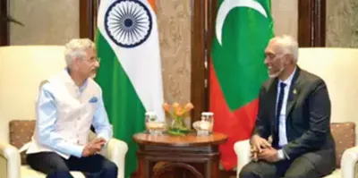 maldives president meets president murmu  jaishankar