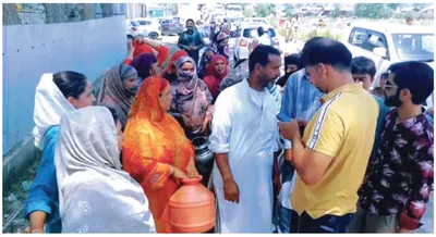 water shortage evokes protest in handwara