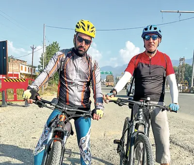 kashmir cyclists complete 365 km journey in a single day