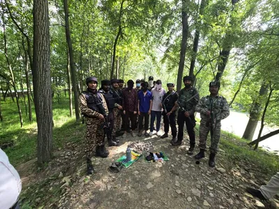 3 terrorist associates arrested in anantnag  police