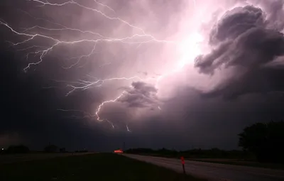 lightning leaves minor dead  2 injured