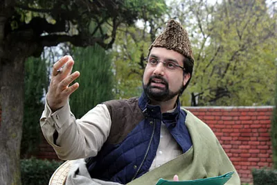 mirwaiz concerned over proposed amendments