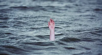 15 year old boy drowns to death in ganderbal