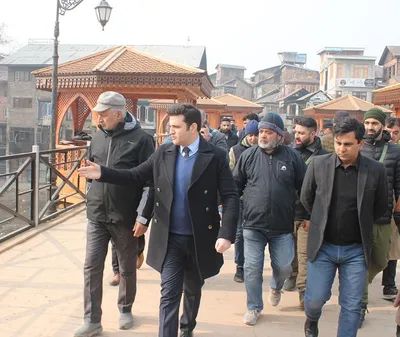 ceo sscl conducts tour of srinagar city