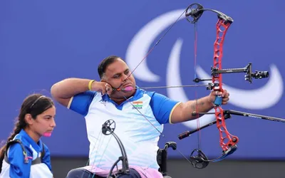 archery  sheetal devi rakesh kumar pair advances to semifinals