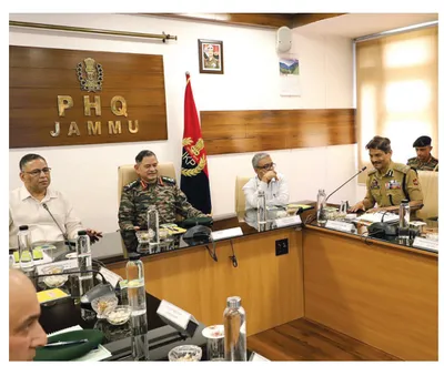 army chief reviews security situation at phq jammu