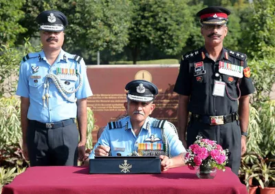 air marshal sp dharkar assumes charge as vice chief of air staff